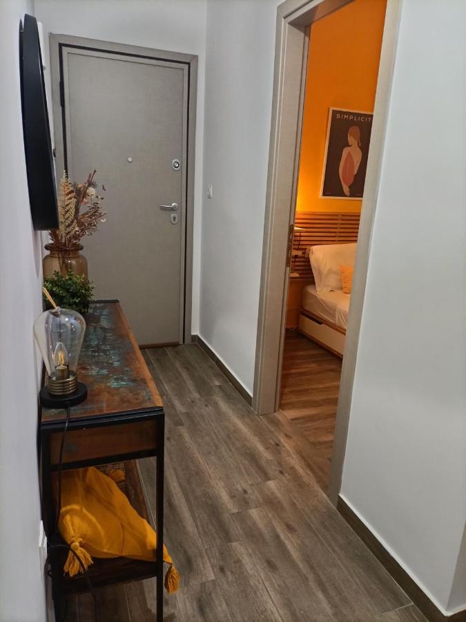 Retro Boutique Apt W Balcony In Historical Area Apartment Thessaloníki Luaran gambar
