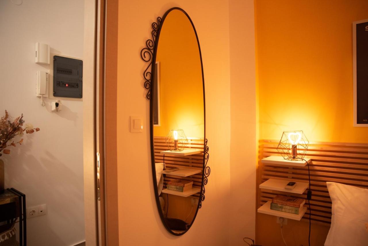 Retro Boutique Apt W Balcony In Historical Area Apartment Thessaloníki Luaran gambar