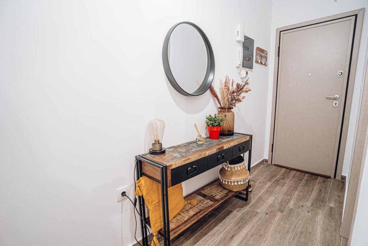 Retro Boutique Apt W Balcony In Historical Area Apartment Thessaloníki Luaran gambar